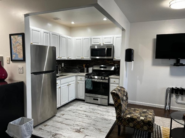 Vakb Apartments image 13